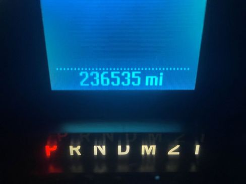 Used 2019 Ford F250 XL w/ Power Equipment Group image 21