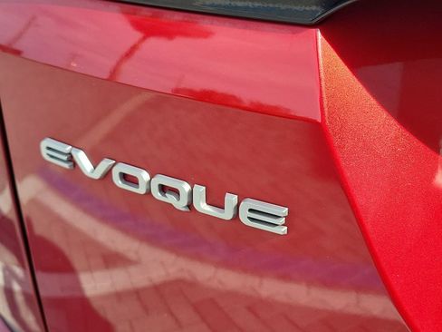 Used 2023 Land Rover Range Rover Evoque S AWD/4WD image 10
