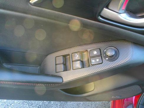 Used 2015 MAZDA MAZDA3 i Grand Touring image 8