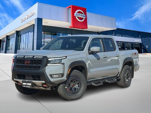 New 2026 Nissan Frontier PRO-4X w/ Pro-4x Convenience Package image 1