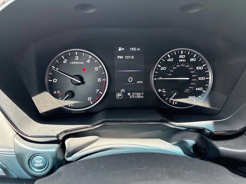 Used 2022 Subaru Outback Premium AWD/4WD image 12