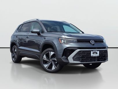 New 2026 Volkswagen Taos SE