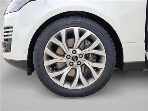 Used 2020 Land Rover Range Rover HSE AWD/4WD image 24