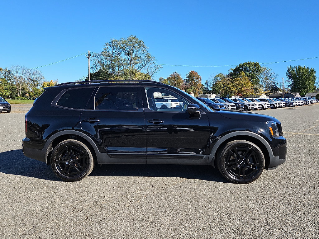 Used 2024 Kia Telluride EX X-Line AWD/4WD image 8
