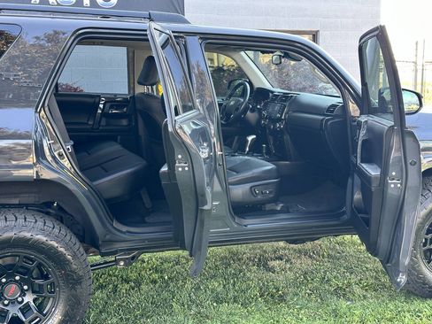 Used 2024 Toyota 4Runner TRD Off-Road Premium w/ Off Road Premium Plus Package AWD/4WD image 24