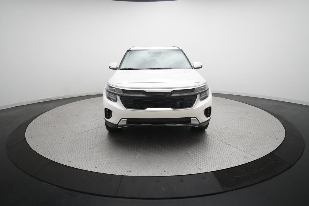 Used 2024 Kia Seltos SX w/ SX Sunroof Package AWD/4WD image 11