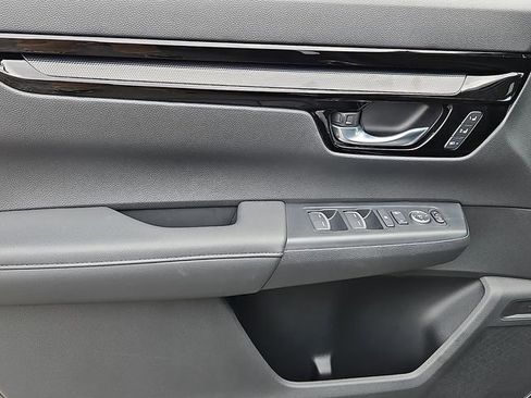 Certified 2025 Honda CR-V EX-L image 13