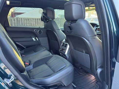Used 2021 Land Rover Range Rover Sport HST image 11