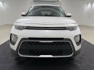 Used 2022 Kia Soul LX w/ Technology Package video 2
