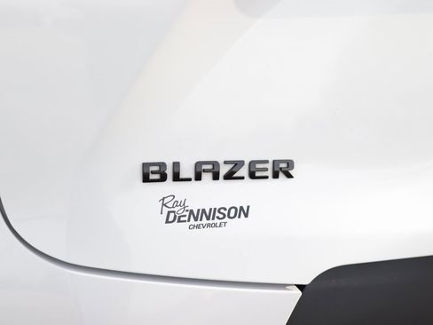 Used 2024 Chevrolet Blazer LT w/ Convenience Package image 35