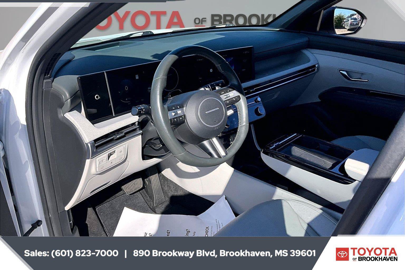 Used 2025 Hyundai Tucson Limited AWD/4WD image 12