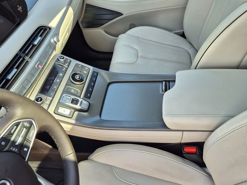 Used 2020 Hyundai Palisade Limited FWD image 24