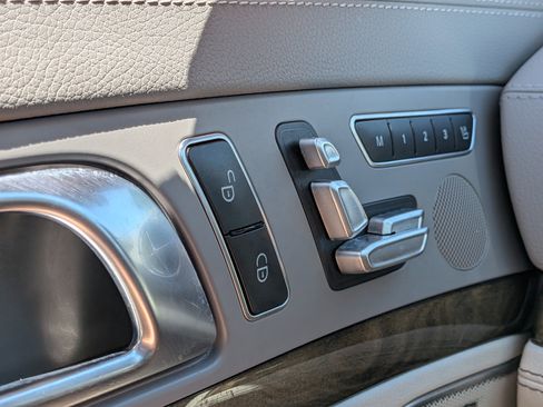 Used 2015 Mercedes-Benz SL 400 w/ Premium I Package image 20