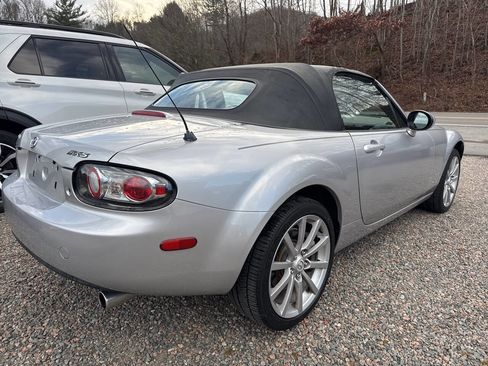 Used 2007 MAZDA MX-5 Miata Touring image 6