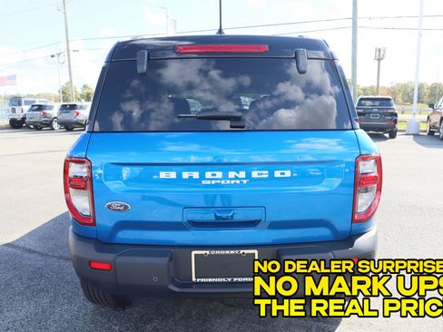 New 2025 Ford Bronco Sport Outer Banks AWD/4WD image 4
