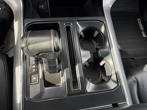 Used 2023 Ford F150 Lariat w/ Trailer Tow Package image 33