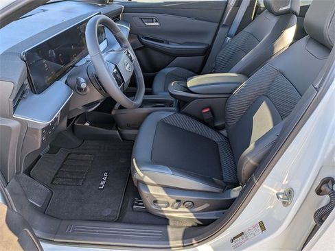 New 2026 Nissan Leaf Platinum+ w/ Cargo Package (Platinum+) image 10