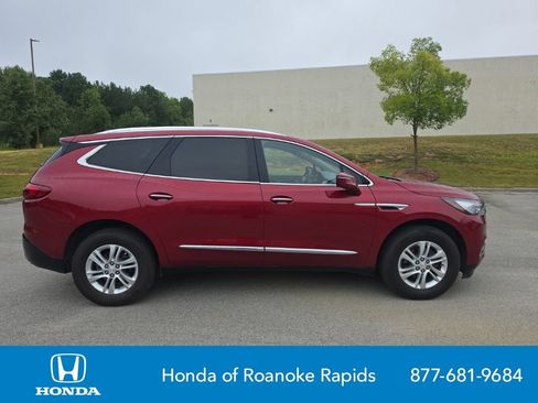 Used 2020 Buick Enclave Essence FWD image 6