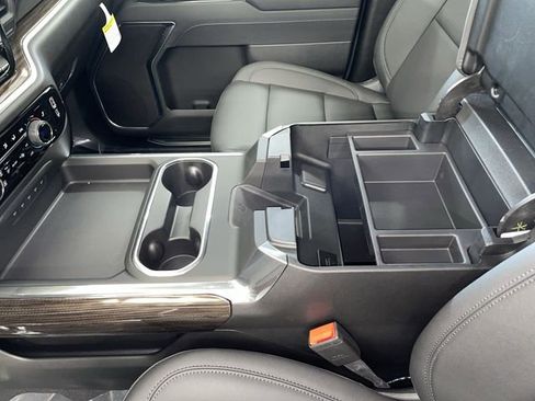 New 2026 Chevrolet Silverado 2500 LT image 25