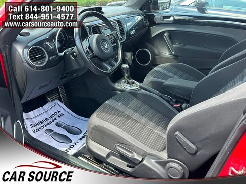 Used 2015 Volkswagen Beetle R-Line FWD image 7