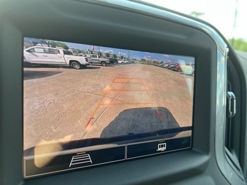 Used 2024 Chevrolet Silverado 2500 Custom w/ Custom Value Package AWD/4WD image 15