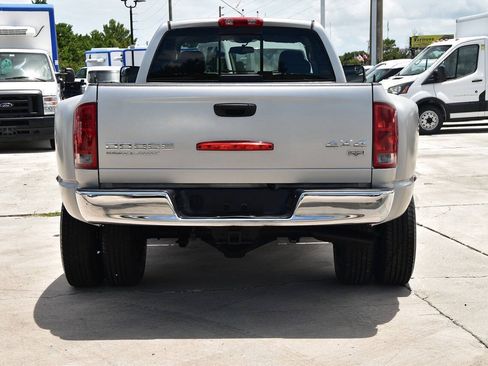 Used 2004 Dodge Ram 3500 Truck SLT w/ Trailer Tow Group AWD/4WD image 5