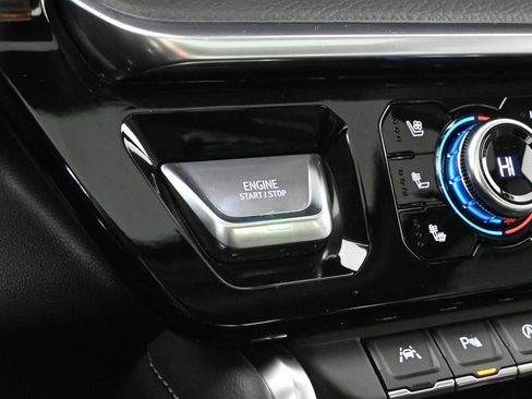 Used 2023 GMC Sierra 1500 Denali w/ Denali Reserve Package image 31