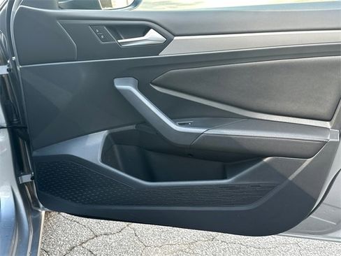 Used 2023 Volkswagen Jetta Sport image 28