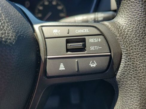 Used 2023 Honda CR-V LX image 31