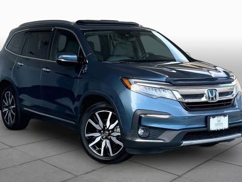 Used 2022 Honda Pilot Touring image 3