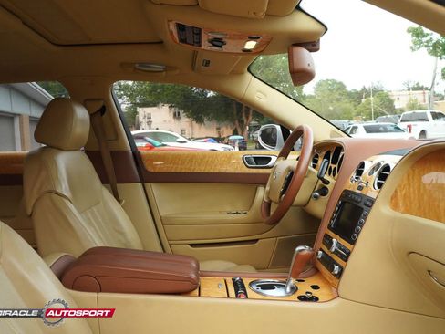 Used 2006 Bentley Flying Spur Flying Spur AWD/4WD image 34