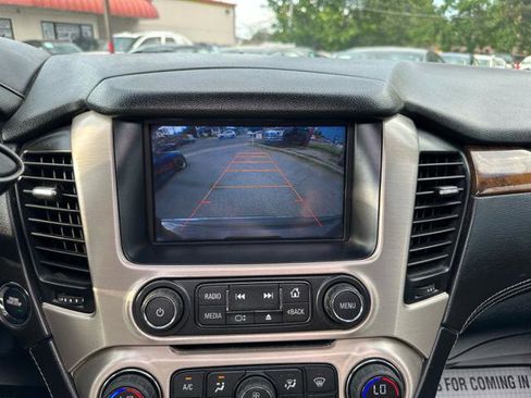Used 2015 GMC Yukon XL Denali w/ Touring Package AWD/4WD image 24