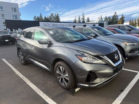 Used 2022 Nissan Murano S image 3