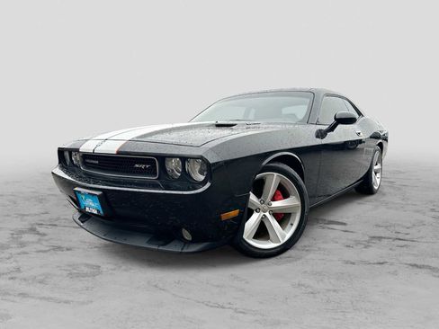 Used 2009 Dodge Challenger SRT8 w/ SRT Option Group II image 1