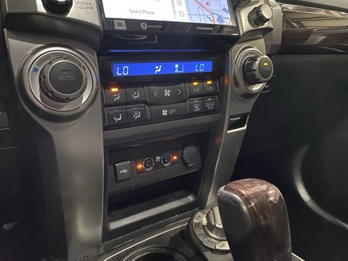 Used 2023 Toyota 4Runner Limited AWD/4WD image 12