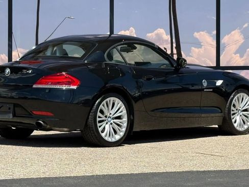 Used 2012 BMW Z4 sDrive35i image 21