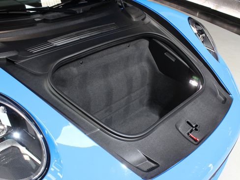 Used 2022 Porsche 911 Carrera image 59