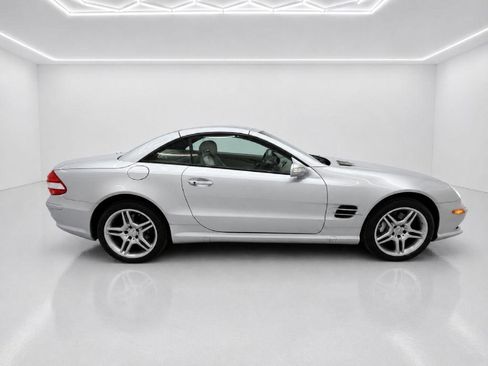Used 2007 Mercedes-Benz SL 550 image 2