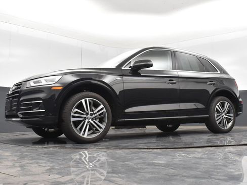 Used 2020 Audi Q5 e Prestige w/ Prestige Package AWD/4WD image 28