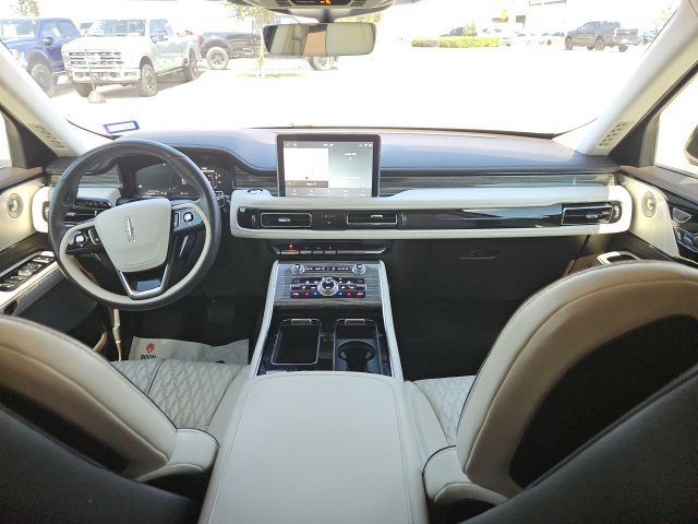 Used 2020 Lincoln Aviator Black Label w/ Dynamic Handling Package AWD/4WD image 8