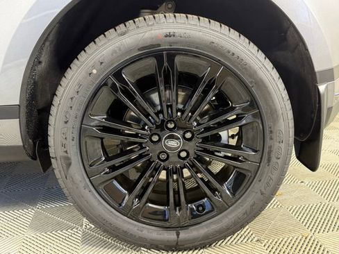 Certified 2026 Land Rover Range Rover Evoque S image 10