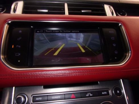 Used 2016 Land Rover Range Rover Sport HSE image 12