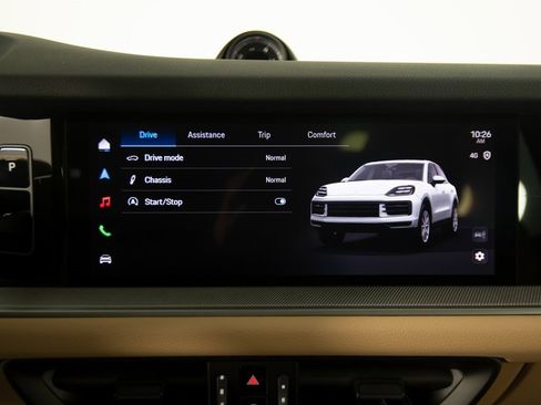 New 2026 Porsche Cayenne image 17