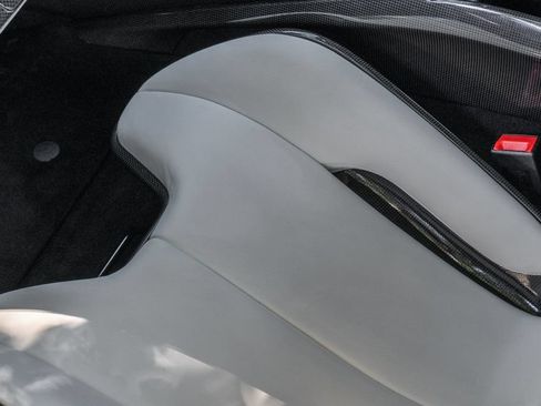 Used 2022 Ferrari SF90 Stradale AWD/4WD image 37