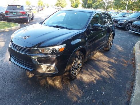Used 2017 Mitsubishi Outlander Sport LE FWD image 1