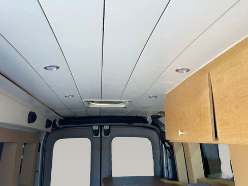 Used 2017 Ford Transit 350 XLT RWD image 37