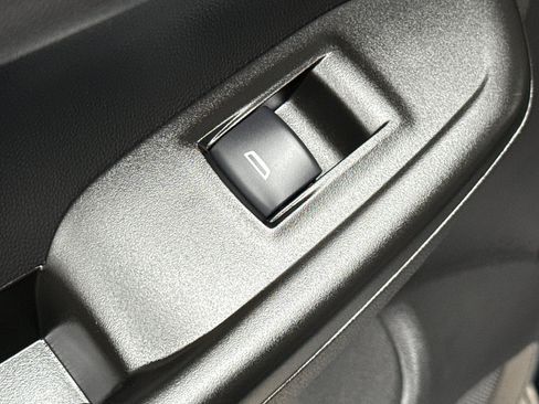 Certified 2022 Chevrolet TrailBlazer RS AWD/4WD image 30