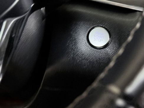 Used 2023 Kia Sorento EX image 40