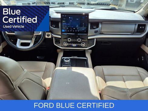 Certified 2023 Ford Expedition XLT RWD image 9