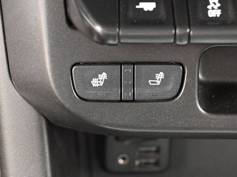 Used 2021 Chevrolet Colorado LT w/ Safety Package AWD/4WD image 26